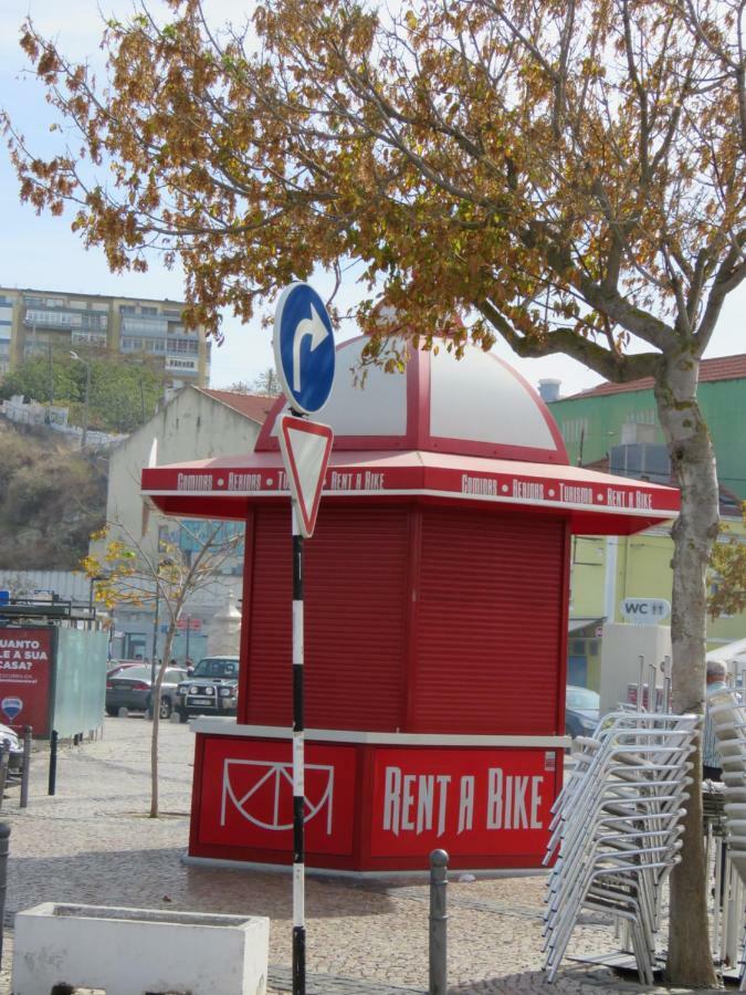 Tejo House River Lisbon Almada Esterno foto